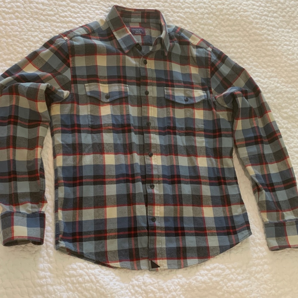 UNTUCKit Men's Plaid Flannel Button-Down Shirt in Blue, Gray, Cream and Red